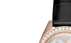 Zegarek damski Armani biały - elegancja i styl w każdym detalu